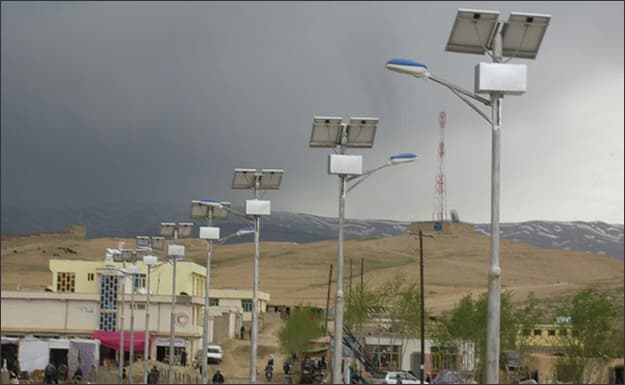 solar street light